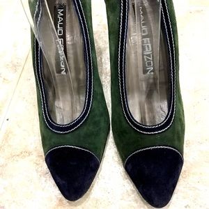 MAUD FRIZON Almost new blue and green suede 2 tone pumps